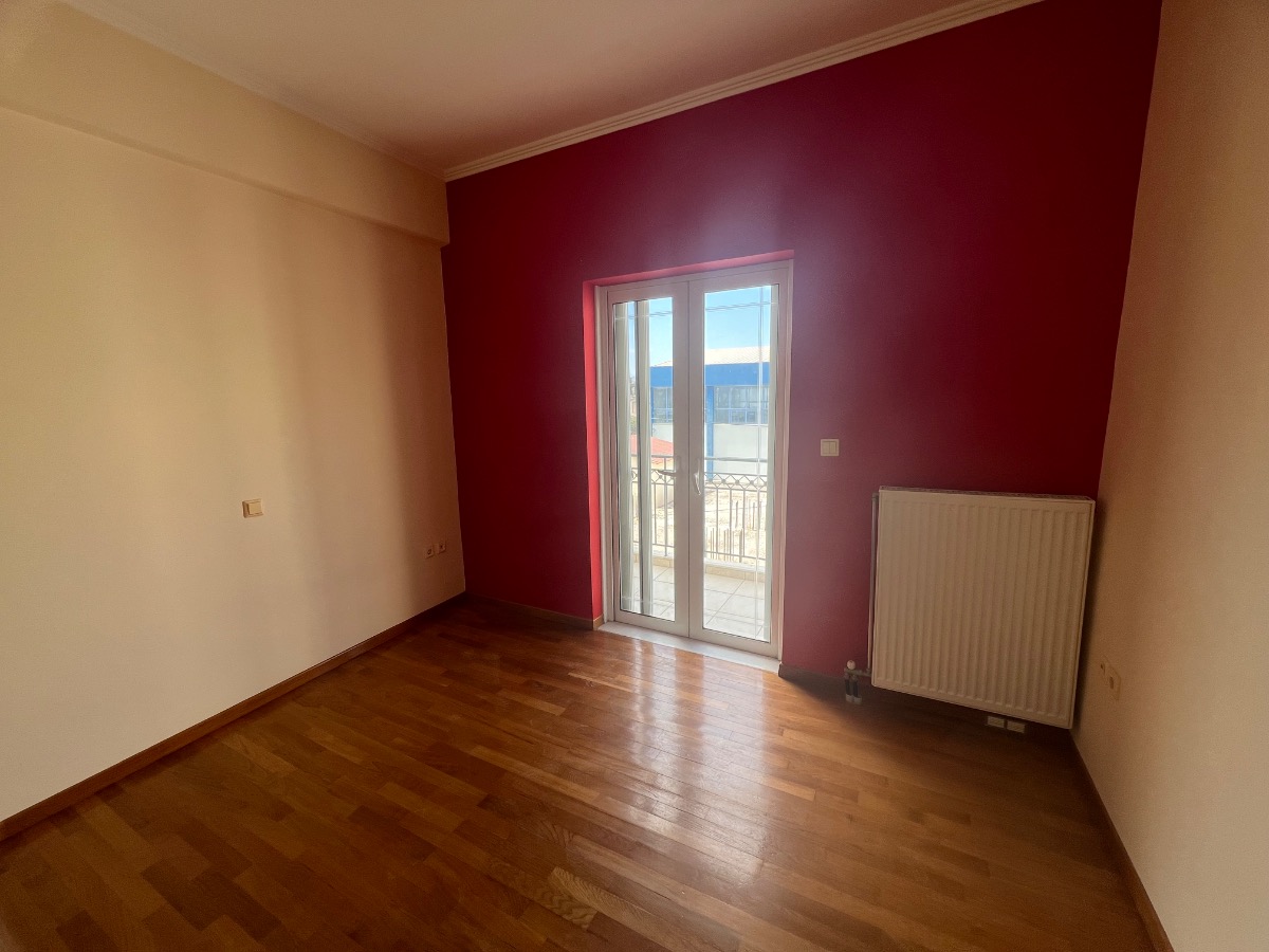 Painter and Decorator: Image 58